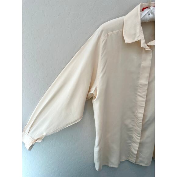 HALSTON III 100% Silk Cream Blouse Vintage Hong Kong Minimalist Shirt | Size 12 - Picture 3 of 6
